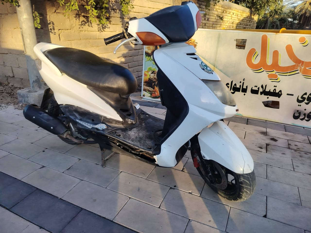 السلام عليكم دراجه سكنس نثيه ياباني محرك مامفتوح مانقصها اي شي كلشي شغال بيها دراجه خير من الله مامتعوبه ابد مكاني بني منصور القضاء الصادق السعر 600 وبيها مجال


**إذا كنت صاحب هذا الإعلان وتريد حذفه لأي سبب، رجاءا أرسل رسالة إلى الدعم الفني**