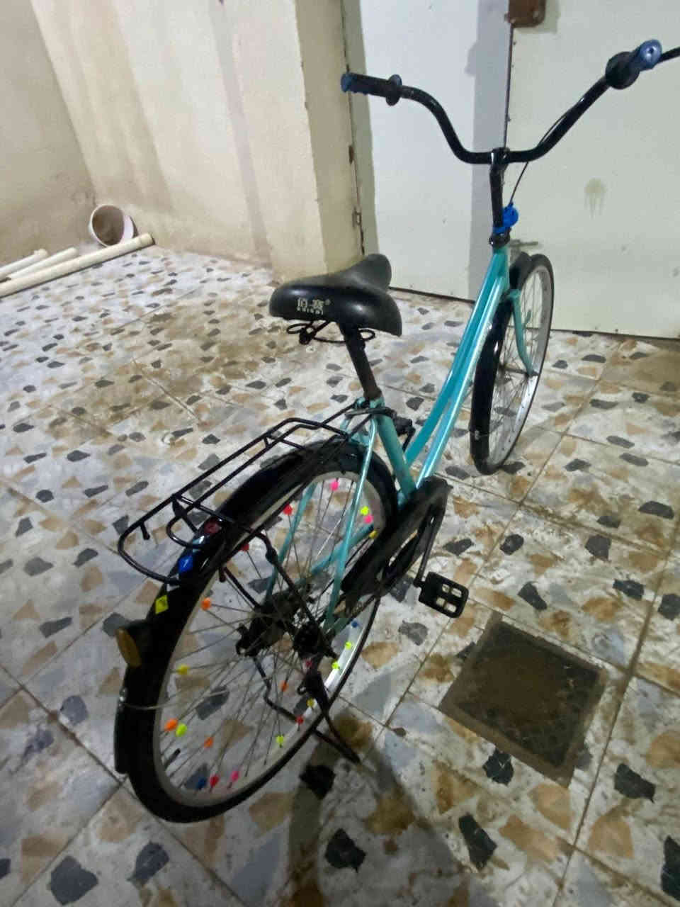 سلام عليكم بايسكل  للبيع مديل 2018 حجم 26 نضيف كلش مابي نضيف 90 من ميه سعر 90 بي مجال للطيبين مكان البصره الزبير ***********
