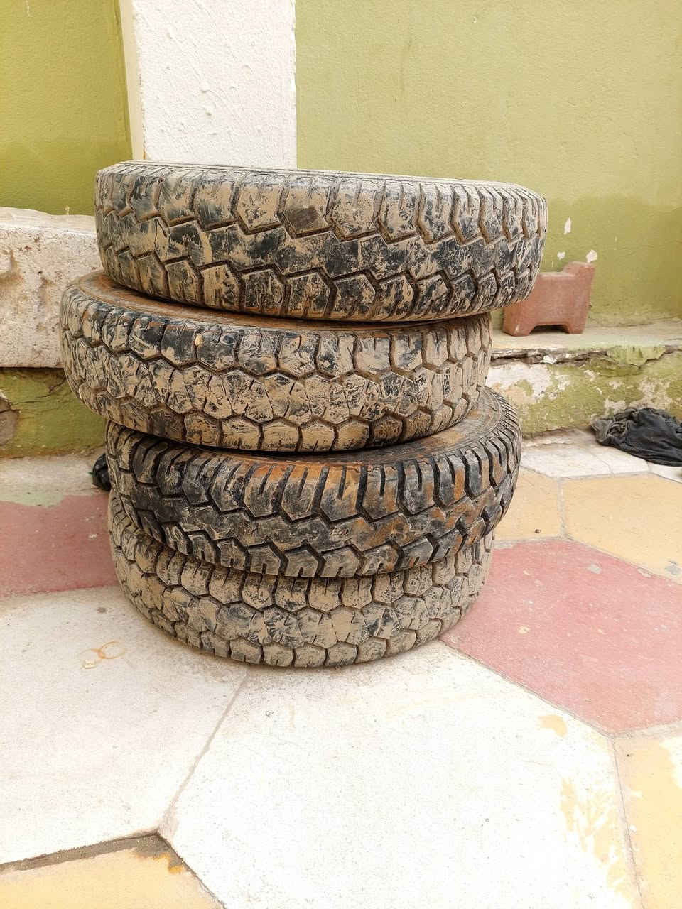 تايرات كيه بنكو  شاهد الله. جديد ونضيفات  كيه. موديل. 2024


**إذا كنت صاحب هذا الإعلان وتريد حذفه لأي سبب، رجاءا أرسل رسالة إلى الدعم الفني**