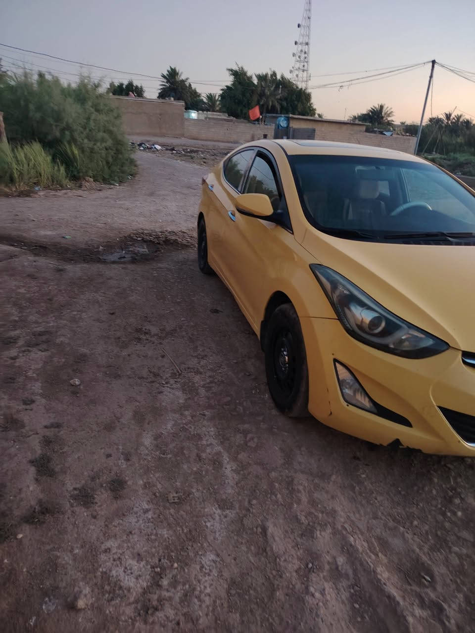 سلام عليكم النترا 15 خليجيه المكان واسط رقم انجليزي***********
