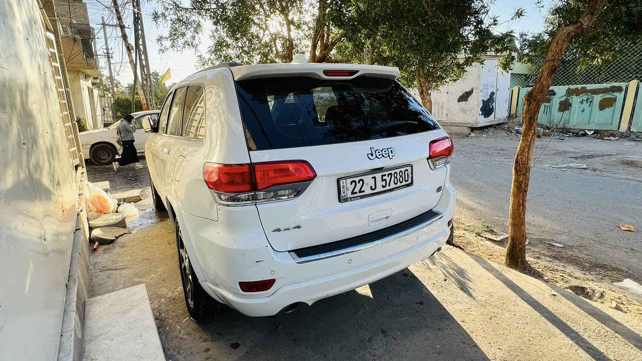 جيب اوفر لاند 2020 خليجي
فول مواصفات جكات بانوراما خزن ميموري و ترحيب
نضام صوت ودمام رادارات جانبيه وخلفيه  
فور ويل v6 مكاني بغداد الجديده 
السياره بيها صبغ صفحه اليمنه اثر ضربه شطح وتبديل بنيد التكمه واللغود والشواصي مكفوله السعر 238 وبيها مجال بسيط 
ماشيه 120 الف كيلو 
كير مكينه مكفول 
   ***********
