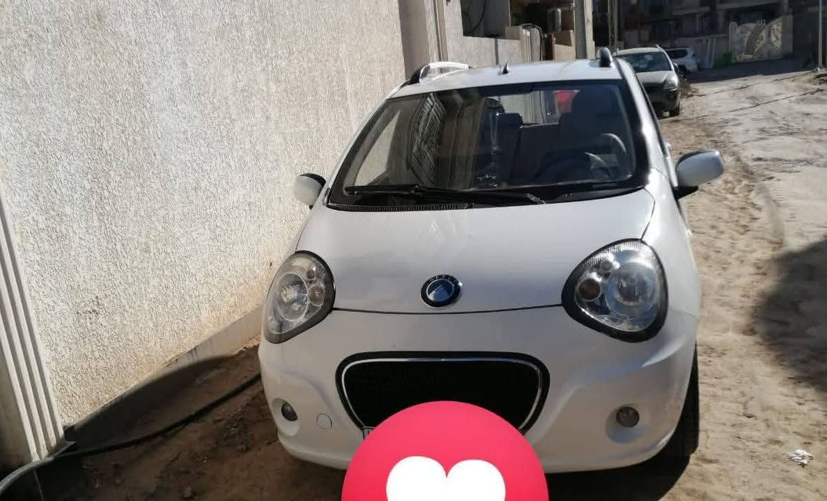 سياره جيلي باندا موديل 2013.    ويوجد سياره بالقسط
لون ابيض 
تخم تاير جديد
 حداديه كله جديد 
كهربائيات كامله امكمله من كلشي 
رقم بغداد 
موجود خاص مفتوح


**إذا كنت صاحب هذا الإعلان وتريد حذفه لأي سبب، رجاءا أرسل رسالة إلى الدعم الفني**