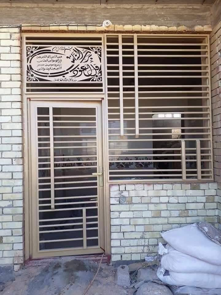 السلام عليكم
يالله عمل كافه الشبابيك والمحجرات والبيبان سعر المتر ٥٠ الف كرسته وعمل 
بس عمل سعر المتر ١٠ الف دينار
مكاني الحي الصناعي الجديد للإستفسار اكثر لاتصال على الرقم وبي واتساب *********** باداره محمد
