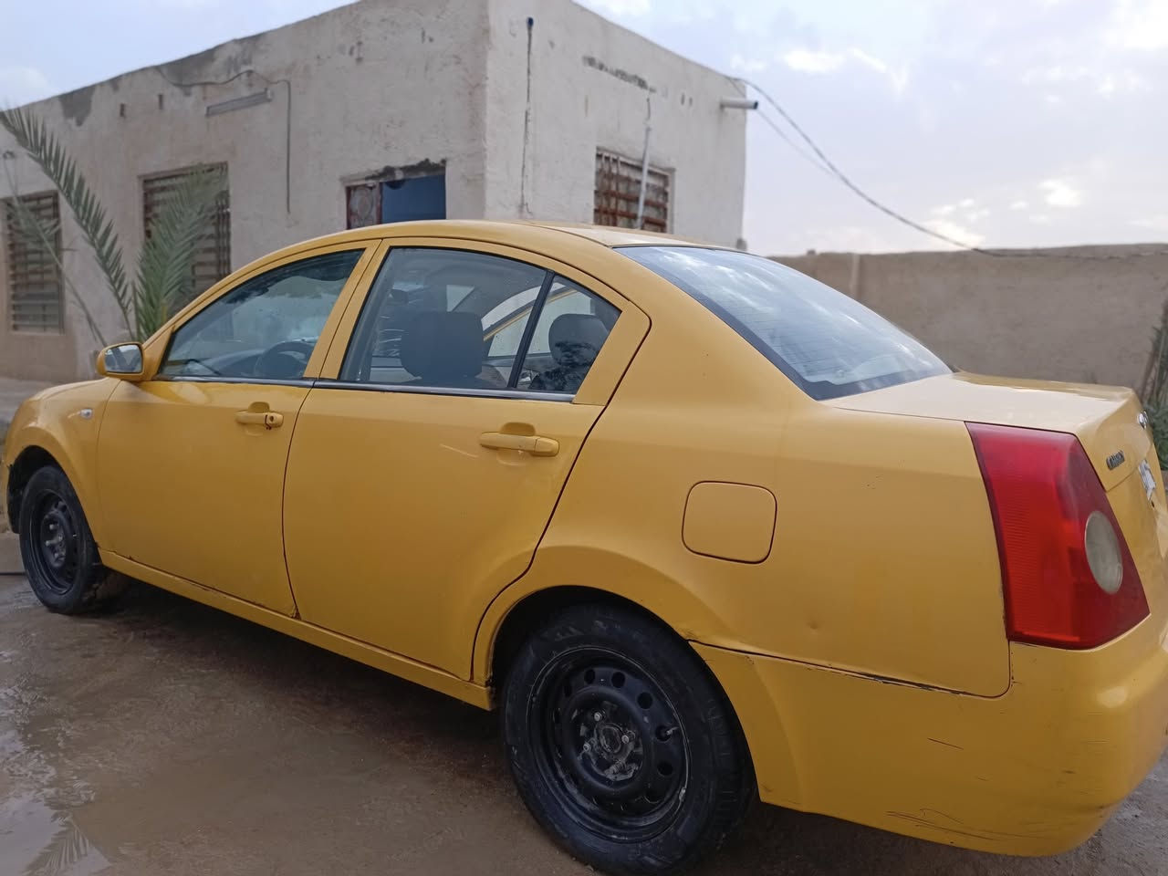 للبيع شيري موديل 2013 رقم قادسيه انكليزي. سياره جاهزة مكينه كير حداديه تخم تأير جدد ابلاد كير اوتو 
كفاله عامه ضربه وصبغ.   
السعر. 30 أو بيه مجال قليل بيع مستعجل 
للاستفسار *********** مكان طريق كربلاء نجف عمود 250  غير متواجد نت
