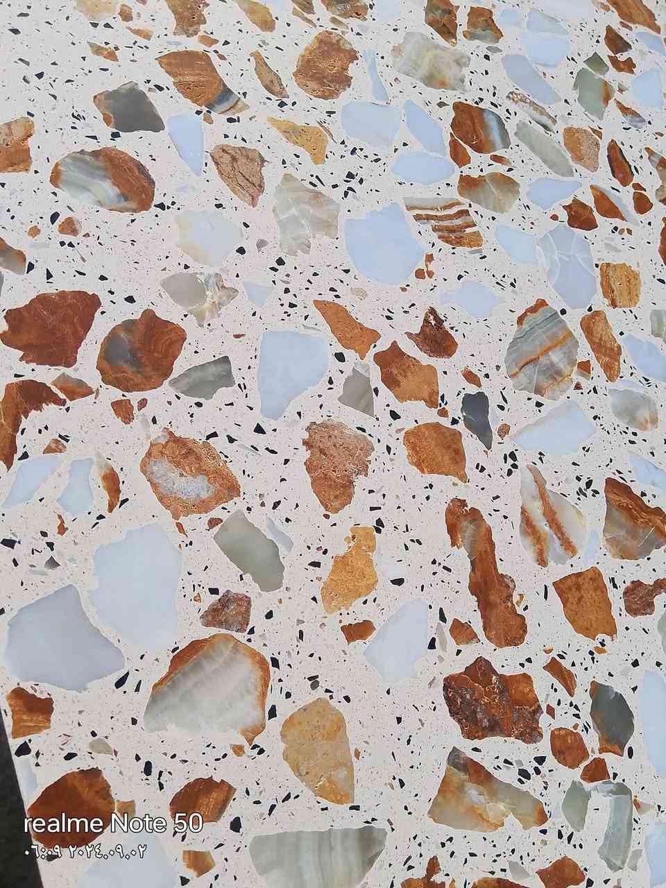 كاشي موزائيك 
قياس 40*40
سماوه حي الصناعي .خلف محطة غسل قاسم ..
*********** 
***********
سعر متر مربع 10الف دينار
11الف 
12 الف  حسب اللون ونوع والشركة الإنتاج
