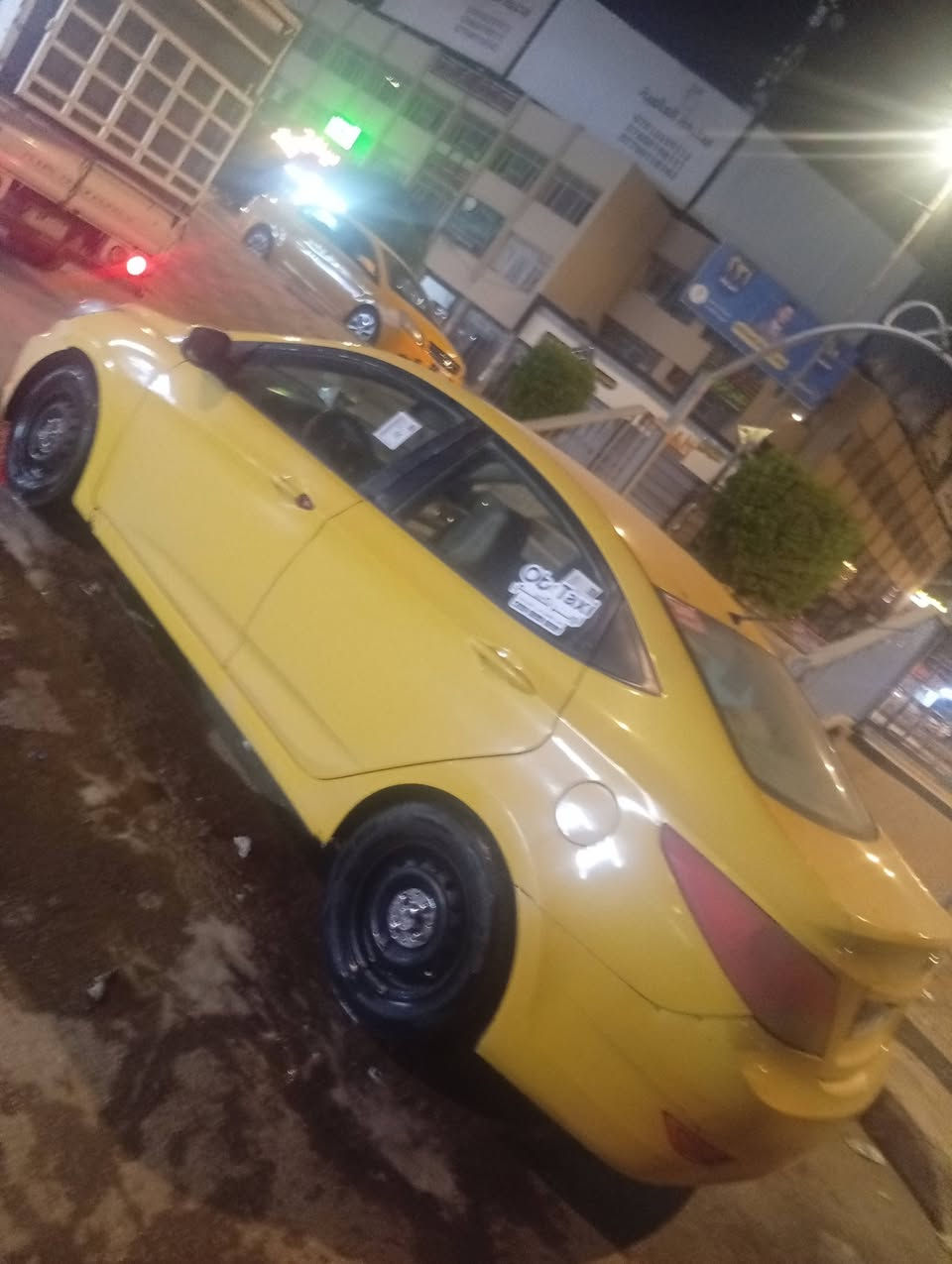 السلام عليكم اكسنت 2012 رقم بابل انكليزي بسمي مكينه 1600 مكينه تبريد ثلج  وكير جدد حادثه  وشويه ب الحوض فقط سعر 75 وبيه مجال ***********
