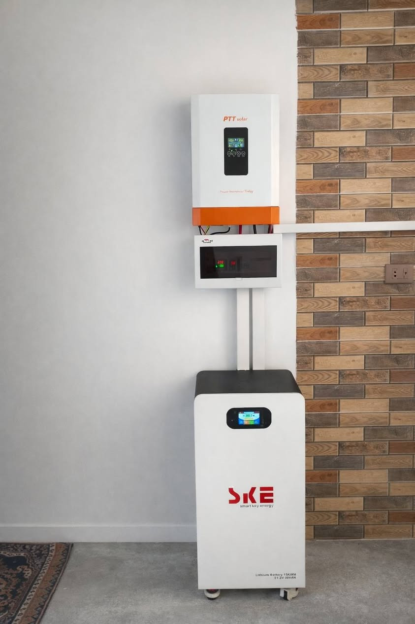 {تنصيب منظومة طاقة شمسيه2026}

‎ كادر شركة رويال سولار فرع صلاح الدين 

‎تجهيز منظومة منزلية 15 أمبير نهارأ و 15 أمبير ليلأ 

الموقع صلاح الدين-بيجي - الأخ خلف عبد

✅ألواح لونجي وجهين حجم 615 واط
‎عدد: 7 ضمان 15 سنة استبدال

✅جهاز انفيرتر PTT SOLAR 5.5
‎  عدد:1 ضمان 2 سنوات 

✅بطارية  نوع ليثيوم SKE حجم 15KW 
عدد:1 ضمان 7 سنوات تبديل+صيانة

‎يتوفر لدى شركتنا رويال سولار نظام نقدي و اقساط لموظفين كي كارد لمده 18 أشهر 

‎العنوان كركوك شارع القدس - مقابل كوفي الجادرية - عمارة رويال نيت 

‎فرع الثاني كركوك شارع المطار قرب فلكة تكريت

فرع صلاح الدين - تكريت - القادسية شارع الكراج -قرب الحديثي للموبايل 

فرع طوز خورماتو الحي العسكري بالقرب من عمارة زوبع

‎للحجز والاستفسار للتواصل او مراسلتنا على واتساب 

*********** كركوك
*********** صلاح الدين اسيا
*********** صلاح الدين زين
***********   طوز1
***********   طوز2

 الرقم المختصر 6020📞
