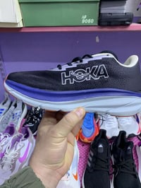 حذاء رياضي باله اصلي منشأ فيتنام النضافه 100/100 قياس 43السعر 25 الف ي...