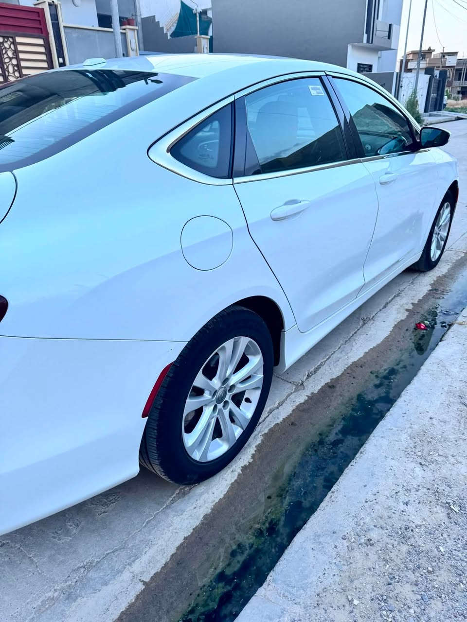 C200
***********
ضرر باب فقط 
سيارة جاهزة
السعر 113
