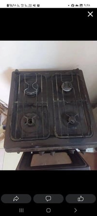 بوتجاز غاز • 4شعلة • يحتاج تنظيف العيون