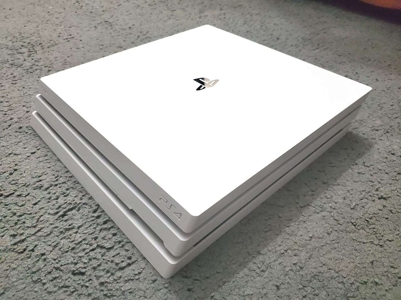 PS4pro 
وياه بلاس 3 اشهر + UBS + العاب مثل fc وهواي العاب بي  عنواني ديالى وملحقاته كامله 3   جويستكات وياه وسعر 🔥
الجهاز امريكي يعني لا ياباني ولا صيني واذا انت دور جهاز كامل ويشغل
4k الجهاز معروض لحك عليه لان كامل مكمل بس تربط. وتلعب


**إذا كنت صاحب هذا الإعلان وتريد حذفه لأي سبب، رجاءا أرسل رسالة إلى الدعم الفني**