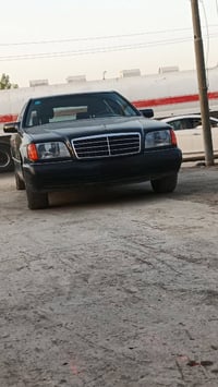 مرسيدس شبح • ١٩٩٢ • اسود