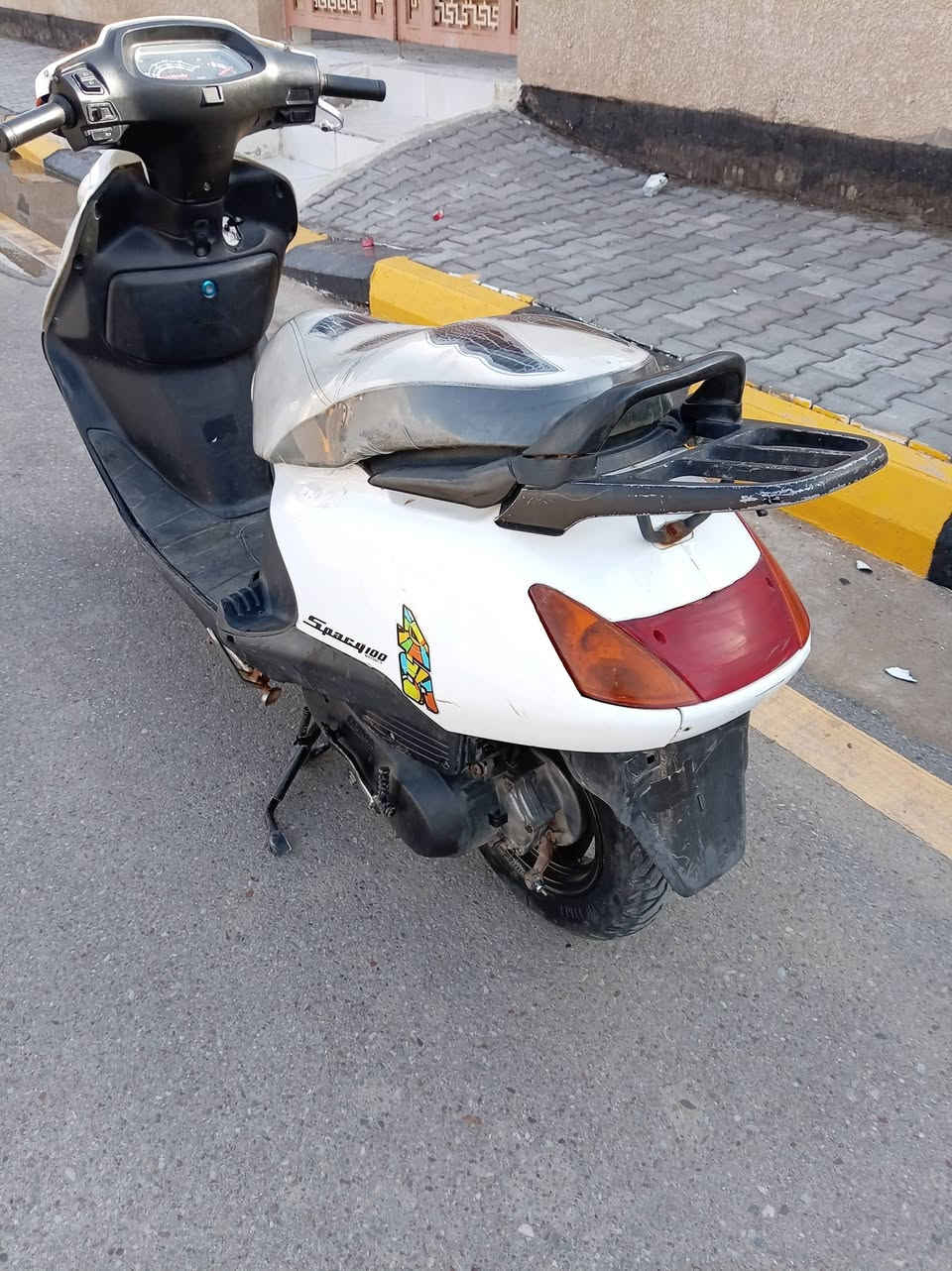 سبيسي ياباني لبيع السعر ٤٥٠ كامل كله شغله أي نقص ما بيه استفسار ***********
