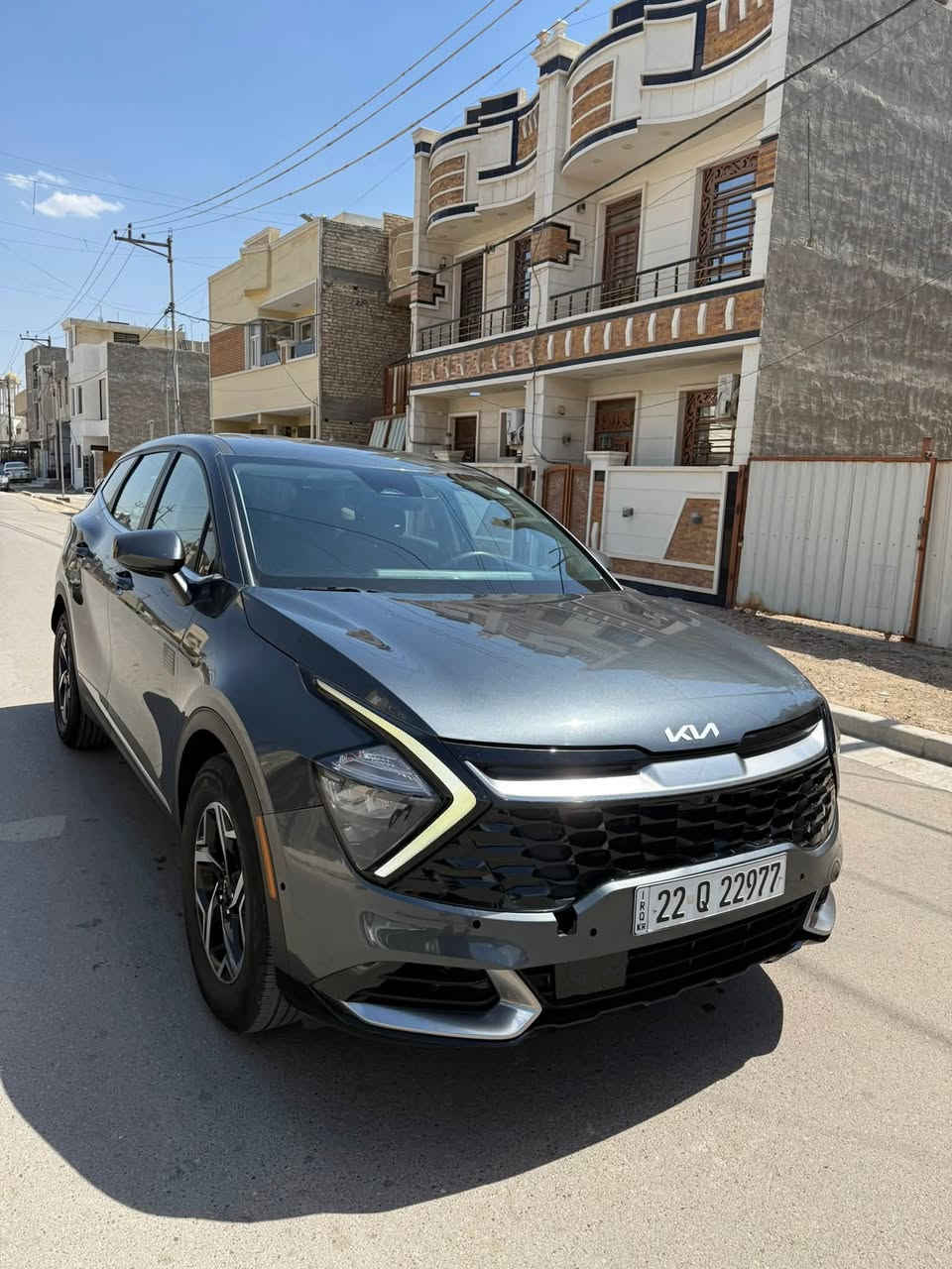 كيا سبورتج 2023 وارد امريكي حادث جدا بسيط بدون ايرباك بدون دواخل ومشي امريكا بعده حاليا ماشيه فقط ٤٨ الف ماشي عليها ٥٠٠٠ فقط يعني حادث موضح بالمنشور فقط جاملغ سياره جديده حيل بدون اي نقص جاهزن رقم اربيل مميز بسم كرايبي ابغداد تريد وكاله تريد تحويل هزه وسنويه جدد كلشي متصرف سياره نص فول معروفه مواصفاتها سياره بانزين فقط مو هايبرد السعر ١٧٥ مجال جدا بسيط حك جيه مكاني بغداد غزاليه اي استفسار *********** 
‭٠٧٨٩ ٠٨٣ ٤١٢٨‬
