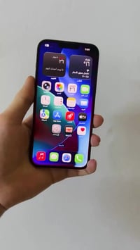 13 برو ماكس ذاكرة 265 بطارية 91 نضيف كلشي مامبدل فقط الضهر مكسور ولكام...