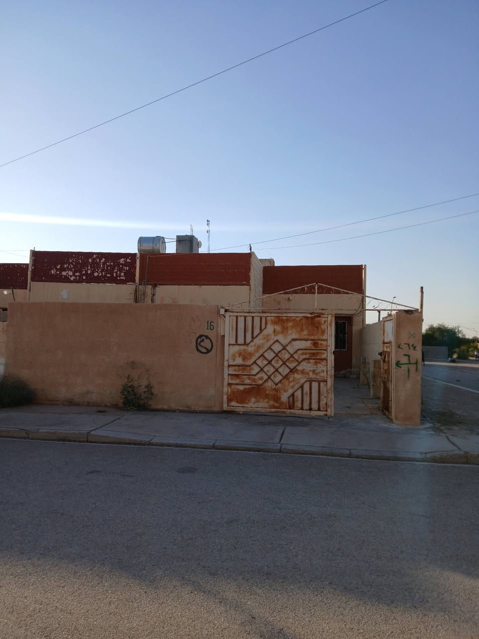 السلام عليكم
دار لبيع جاهز لسكن في المرحله الثانيه
شارع 32/نوع الدار B1(ركن)
الستفسار ***********
