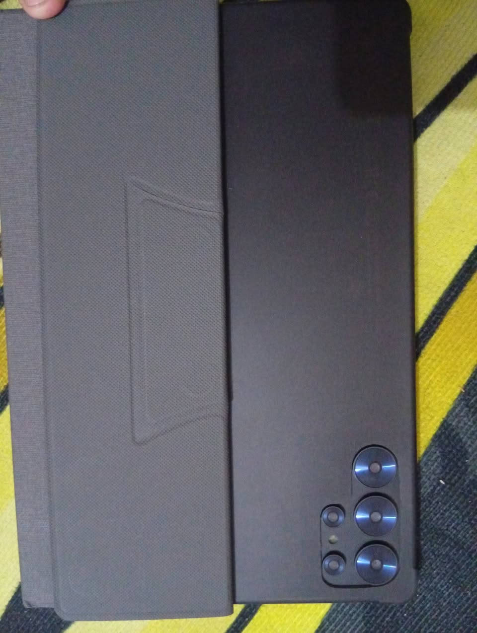 ايباد S19 Pro  ابو حاسبة
المواصفات  ايباد  
الذاكرة مساحه 512 
العشوائية 8.8  قابل للزيادة
كيبورد شحن تابسي
ماوس شحن تابسي
دبل سيم كرت
شاحمنه اصليه
القلم مالته اصلي
البطارية 6000 
_______________________________________________
ايباد ايفون  iPad 6 
المواصفات الجهاز 
الذاكرة  128 
_______________________________________________
السعر مجموع 150 الف   سعر ثابت
ملاحظة ماعندي خدمة توصيل
العنوان بغداد الشعب


**إذا كنت صاحب هذا الإعلان وتريد حذفه لأي سبب، رجاءا أرسل رسالة إلى الدعم الفني**