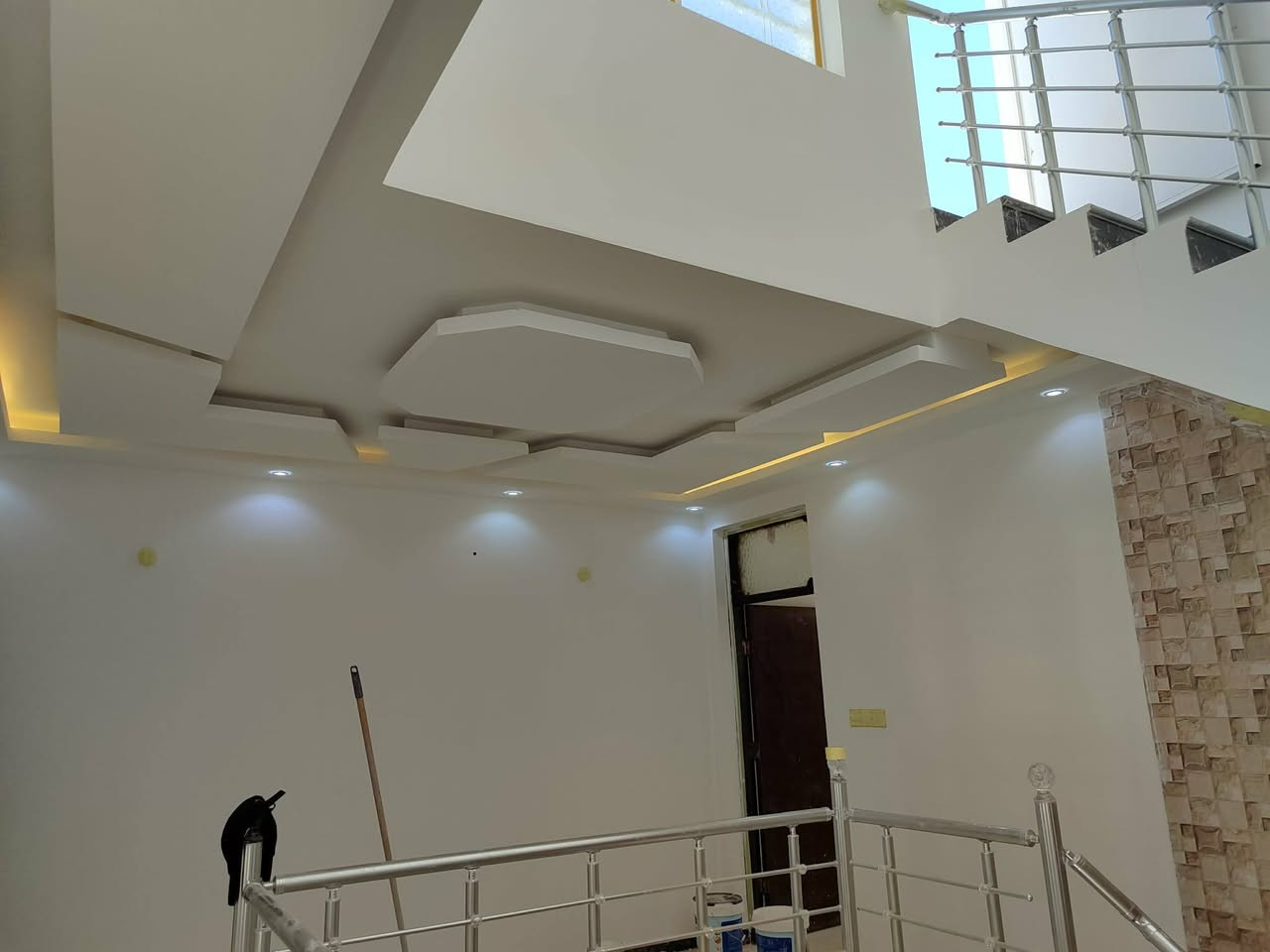 اصباغ وديكورات سيد مصطفى لكافة الديكورات والاصباغ عمل درجه اولى وبانسب الاسعار
 للاستفسار   الاتصال ***********
