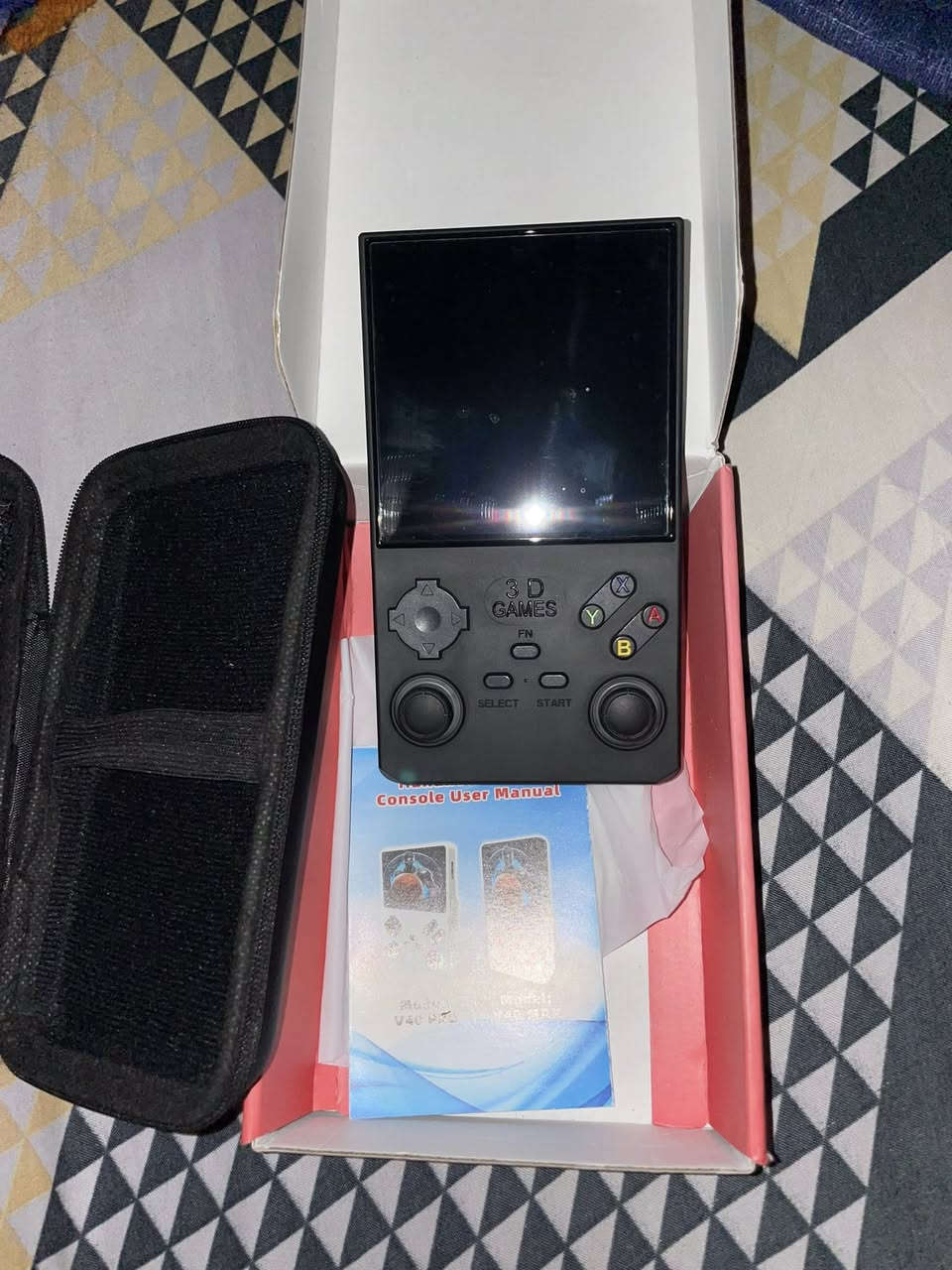 السلام عليكم،للبيع محاكي العاب جديد على گد الفحص،بيه 15 الف لعبة،قيم سعره و ان شاء الله ما نختلف على سعر مكاني بغداد الشرطة الرابعة.


**إذا كنت صاحب هذا الإعلان وتريد حذفه لأي سبب، رجاءا أرسل رسالة إلى الدعم الفني**