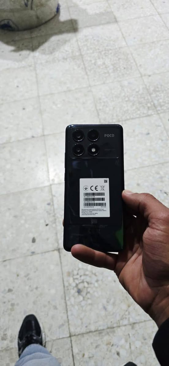 السلام عليكم متوفر بوكو X6 pro 5G مكفول نضافه 100% زلغ مابيه وياه شاحنته الاصليه 67 واط 
ذاكره 512
عشوائيه 12
السعر 275 قفل قفل 
مكاني المجر الكبير ***********
