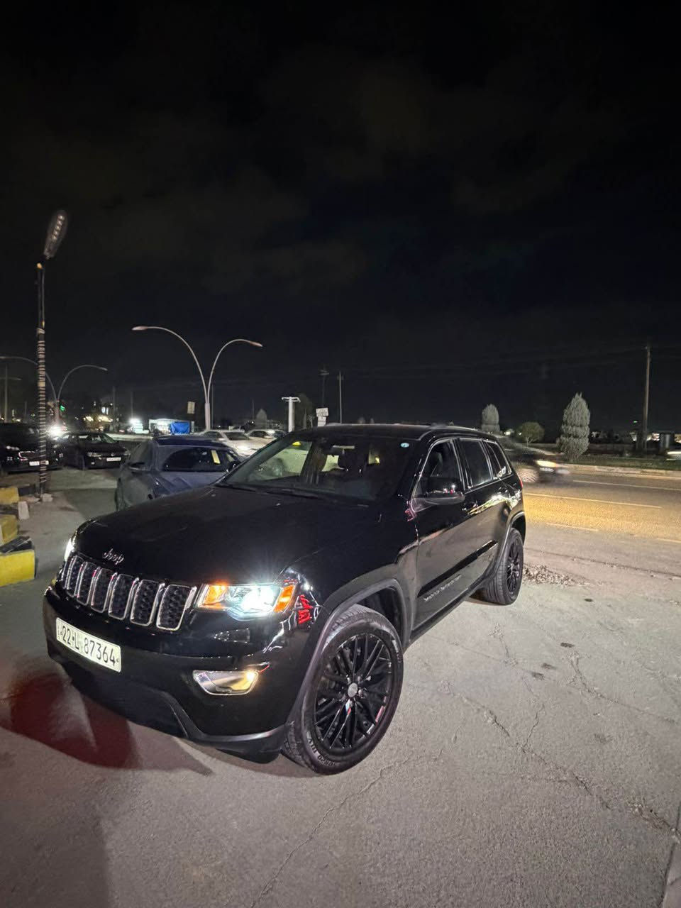 Jeep 2018 دةركا و چاملغي بشتةوة كلير بي ايرباك 
بي دةعم 
*********** أربيل, العراق
