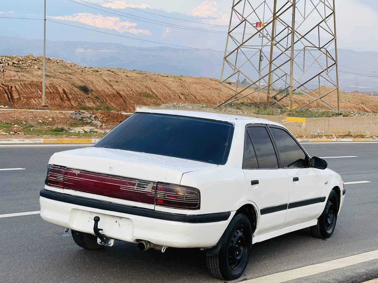 مازدە ١٩٩٠مەکینە١٦بەخ سەنەوی ڕەقەمی هەتا٢٠٣٠نوێیە هەموو گیانی بەشەرت گێڕ مەکینە تەقەوڕەقە هەمووی بەشەرت بەبێ لێدان سبوخ کرایتەوەچوار تایەو ویلی نوێی لەبنە
سعر:٣٦وەرەقە
ژم:***********
