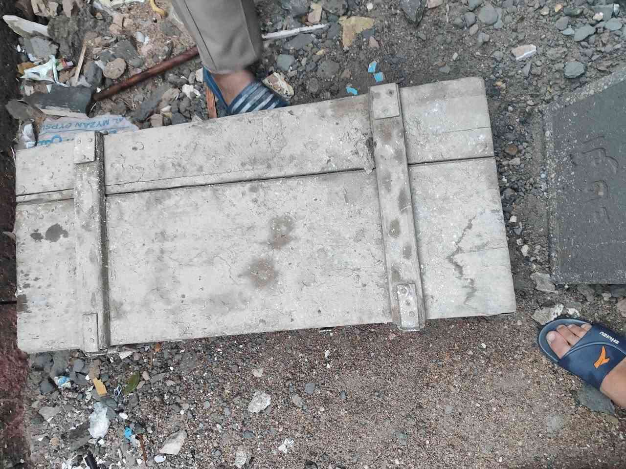 صندوك عده حجم جبير جديد لا كسر ولا فطر هوه والقفاله مالته سعر 30 مكاني بغداد تاجيات كلشي مابي بس عوزه تنضيف الن اني مخلي ب صطح ***********
