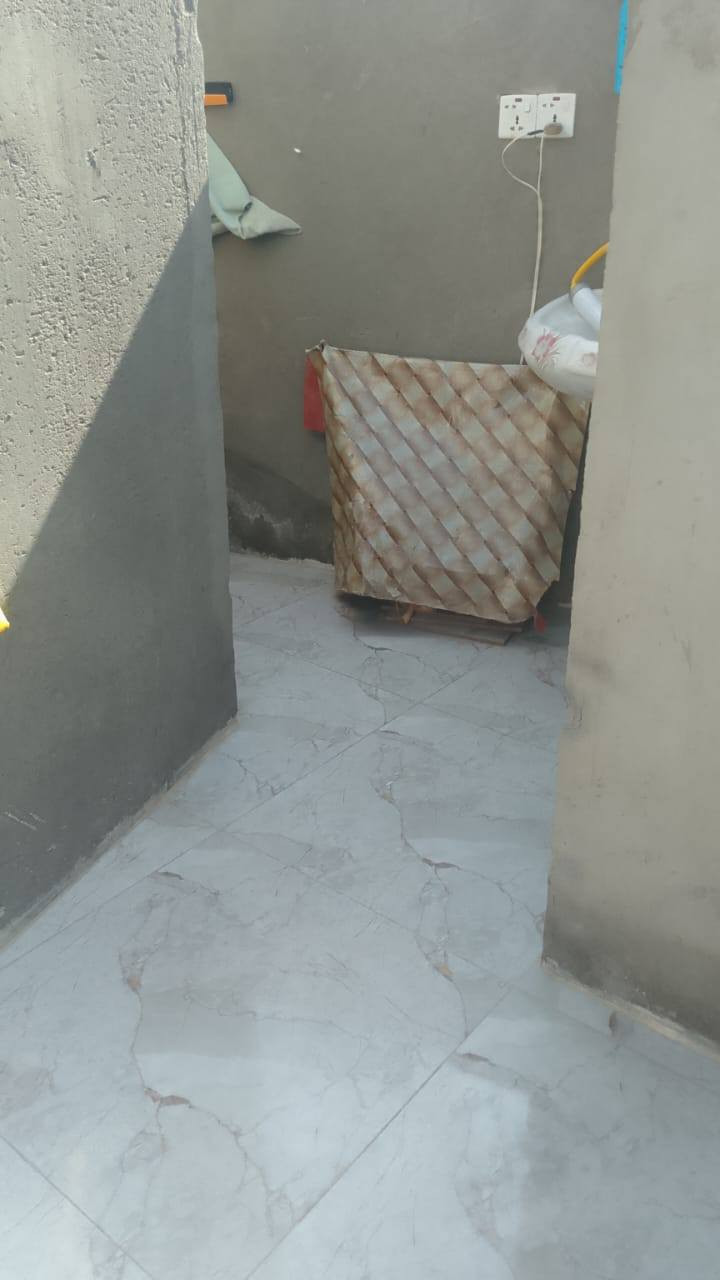 سلام عليكم   بيت ميه 140متر بل زراعي مال سكك اقرار محكمه بيت كلش نضيف سعر 25
***********
