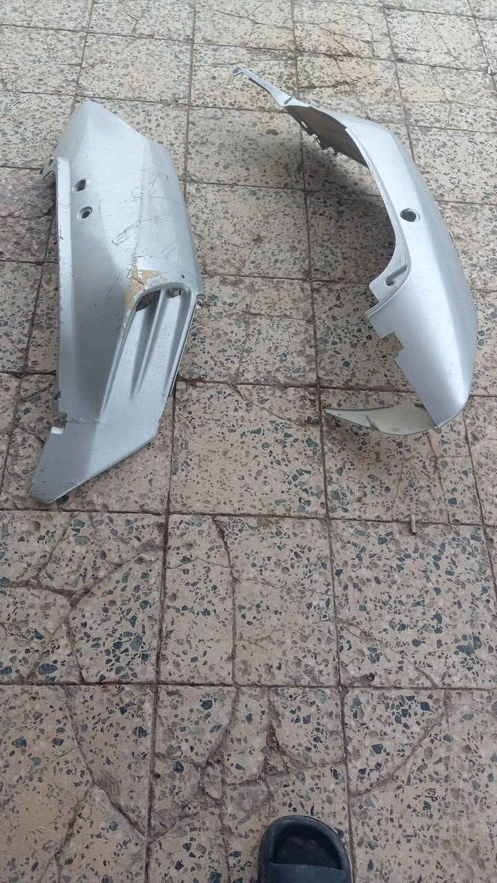 السلام عليكم ورحمة الله وبركاته مرة خصة الأدمن دراجة نارية فورزا 06 كاملة شغالة كفراتهه كاملة نقص الترايش الجوه مكاني بغداد جسر ديالى الجديد الاستفسار على هذا الرقم *********** او المراسلة عبر الخاص
