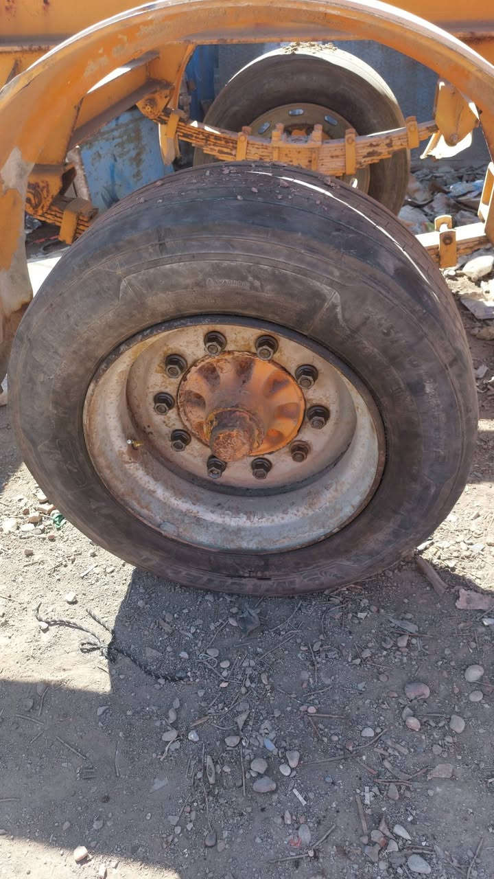 للبيع عربه طول ٦ متر الماني ٣٣ ورقه ***********. بغداد
