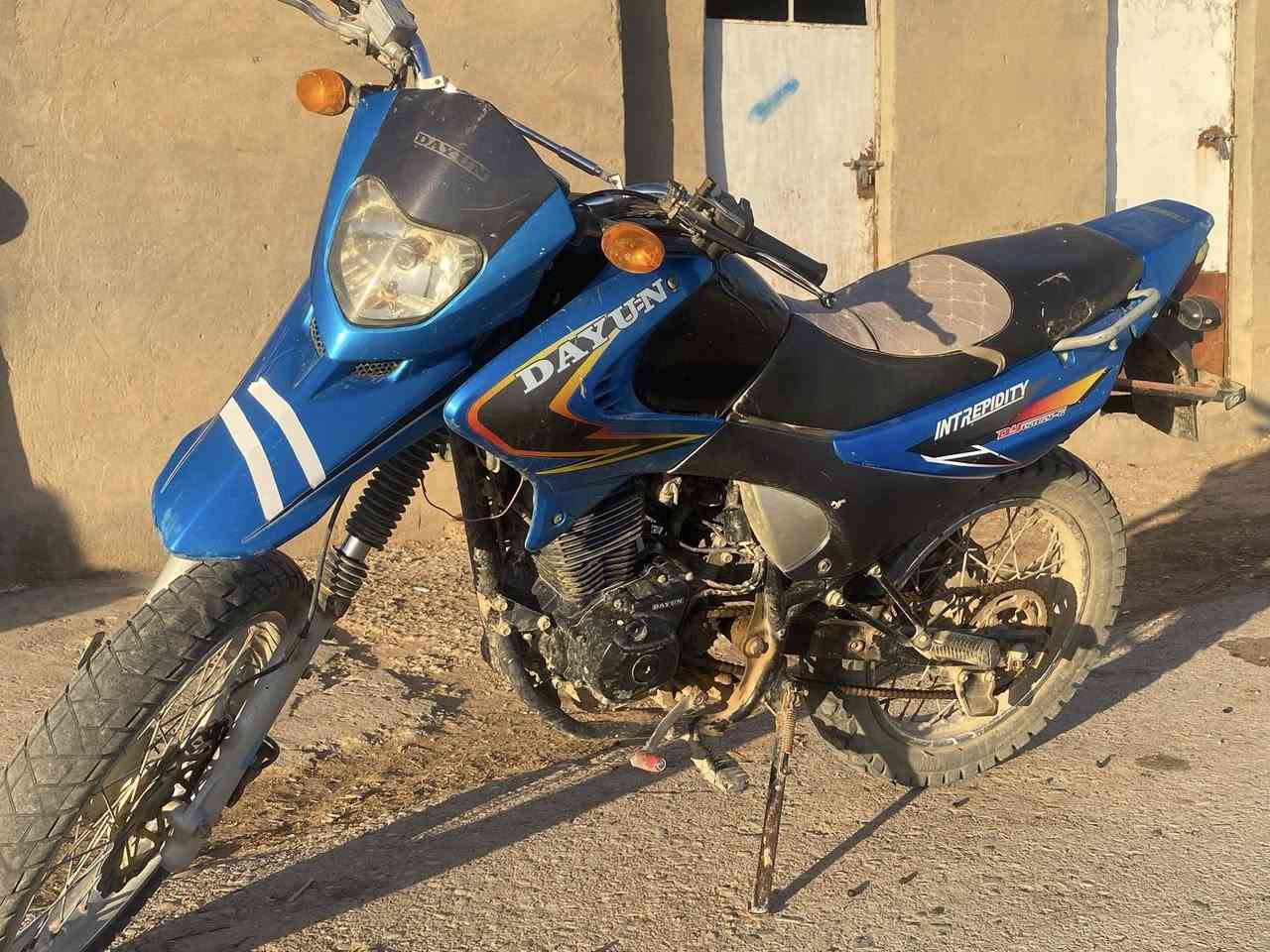 الدراجه للبيع موديل 19 مرقمه وجاهزه اي استفسار آخر راسلني ع خاص


**إذا كنت صاحب هذا الإعلان وتريد حذفه لأي سبب، رجاءا أرسل رسالة إلى الدعم الفني**