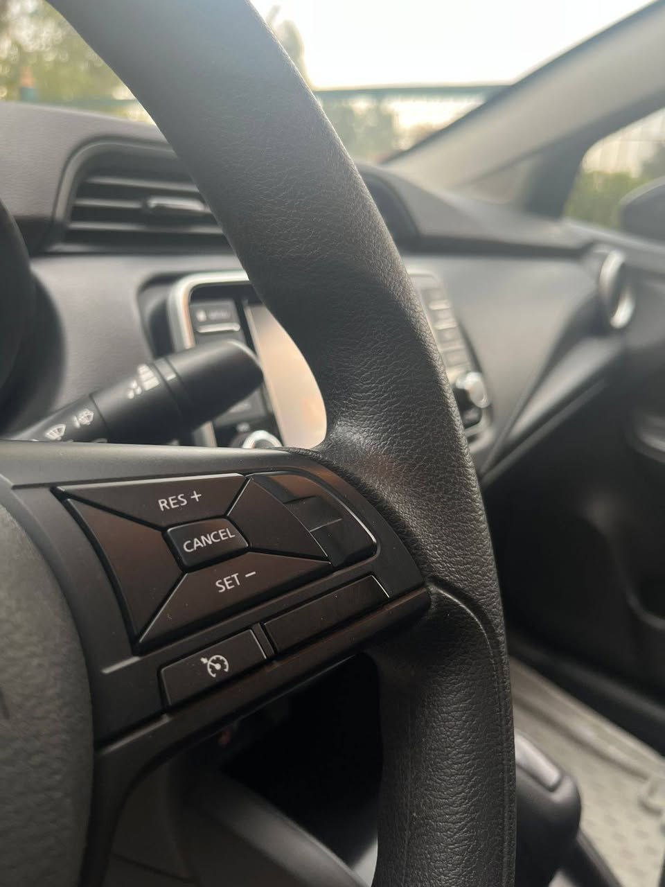 السلام عليكم رمضان كريم بالخير نيسان فيرسا اربيل موديل2023 الضرر جاملغ خلفي ايسر بدون دواخل وبدون اير باك  مكان السيارة السعر135$ بغداد  الدورة هاتف *********** تحياتي للجميع
