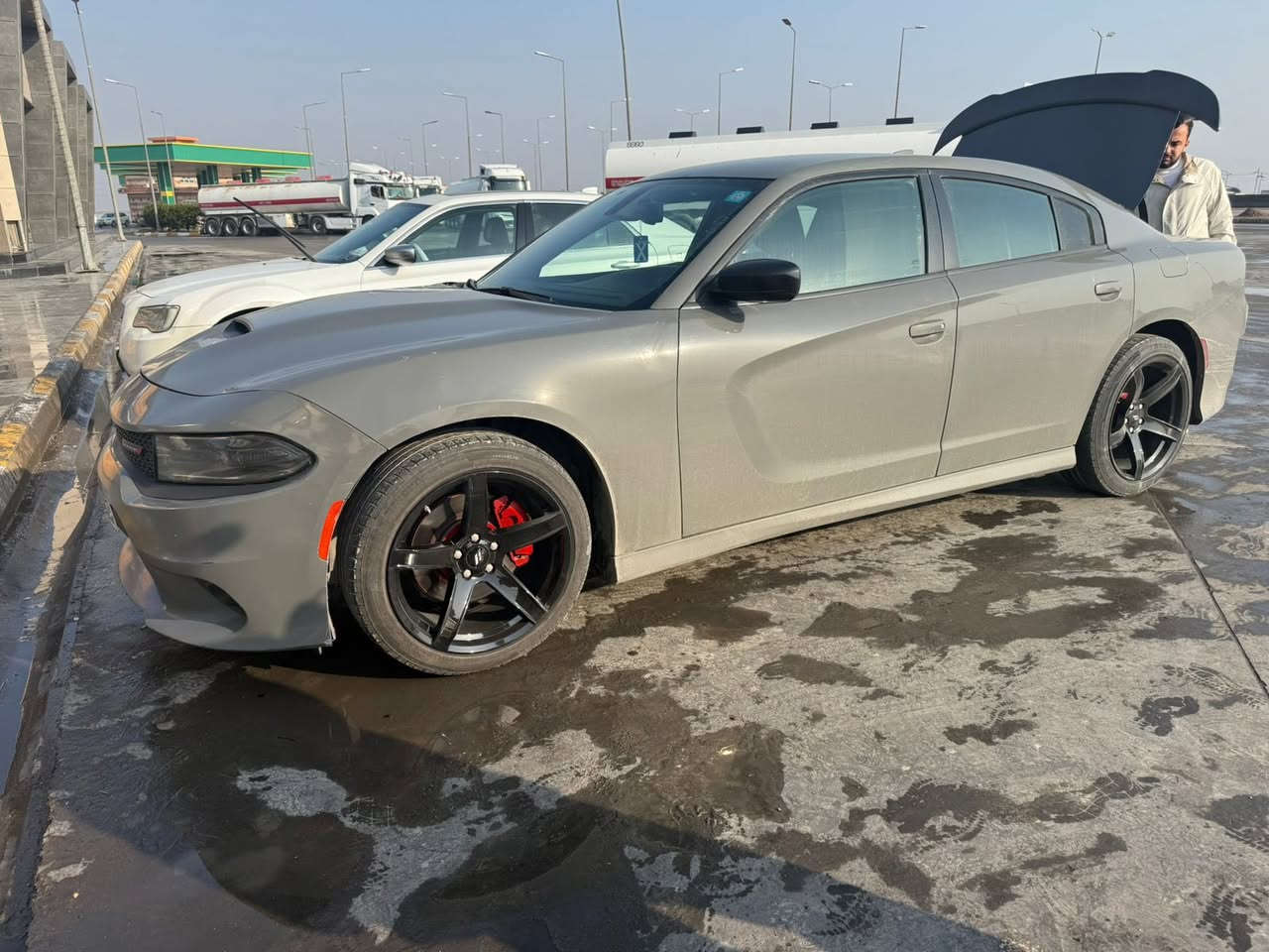 سلام عليكم
دلال جارجراات توفرت عندي كلشي كل الاوان امريكي كندي خليجي ومن ١٥ لل ٢٣ 

متوفر جارجرات SXT/GT/RT

8 سنلدر و 6 سلندر  الي يدور وما لاكي موجود يمي بس دزلي مواصفات وتلكه عندي 

متوفر عندي من ١٥ لل ٢٣ جارجر جالنجر

وعندي سكات واس ار تي هيلكات كل الفئات مال جارجر وجالنجر موجود

توفرت عندي حالياً وجبه قويه اكثر من ٢٠ سياره و ٩٥٪؜ بيهن كلين واسعار مناسبه ارقام بس اربيل وسليمانيه و بغداد 

متوفر ٢٤ ساعه

تخابرني الفجر ارد عليك

للاستفسار ***********
