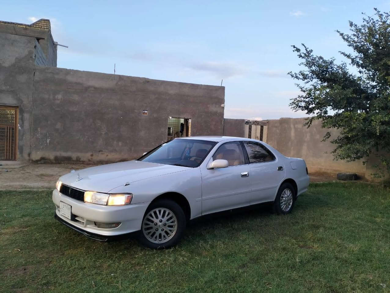 سلام عليكم كرسته للبيع موديل 95
سياره كفاله عامه من ضربه والكص والنغل والعيب الشرعي 

تخم تاير حداديه من طول الطول كهربائيات كلها شغاله 

ماسحه خلفيه   محرك وكير حاويه شرط كارتون 

برانكيت شركه لا خياس ولا تعمير 

دواخل تخبل دوشمه جديده بطاين 4جدد

سياره جديده حيل وبالعافيه ع ياخذه

السعر 73وبيها مجال الشراي 

العنوان الناصريه شطره خفاجه

رقم الهاتف/***********
