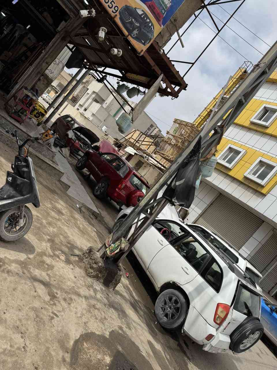 من ضمن خدمات ورشة لأخوين لصيانة السيارات الصنية
العنوان بصره الجمهورية مقابل شركة اضواء الفيحاء 

ملاحظات 📝 

فحص التبريد مجاناً 
فحص عام مجاناً كمبيوتر 

***********

حسن 🆗 العيداني
