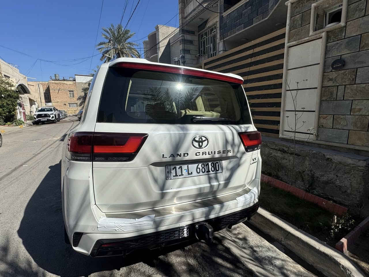 لاندكروز بريم ٢٠٢٤
Vx limited 
ماشية ٤٠ 
بأسمي 
السعر ٧٥
***********
