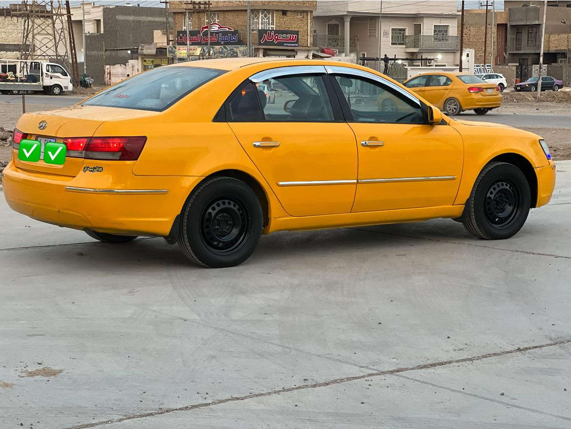 سوناتا خليجي ٢٠٠٩
رقم مثنى مميز مشروع وطني 
راعيها بالكوت تحويل ثاني يوم

مصفرة هيئة وغرامات وخط وبحث 

مكينه ٢٤٠٠ دوش 

( بيها جاملغ وبنيد ضرر بسيط بمقدمة اللغد ) 
( باب خلفي تبديل فقط بدون دواخل ) 

السعر ٩٥ وبيها مجال للشراي 

مكاني كوت مركز مدينة. 

***********
