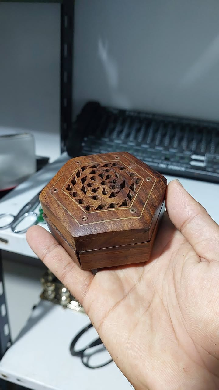اي قطعه ٣٥ والثلاث ١٠٠ الي عاوز حاجه يتفضل بعد ازنكم التسليم من المعرض مش عاوز احراج مع  حد


**إذا كنت صاحب هذا الإعلان وتريد حذفه لأي سبب، رجاءا أرسل رسالة إلى الدعم الفني**