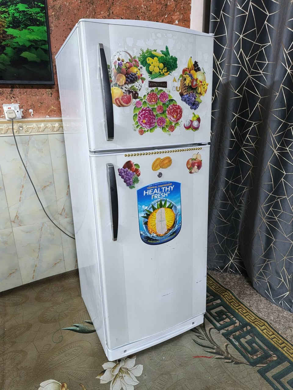 ثلاجة ماركة (كونكورد لبنانية باب اول ) مضلع بواري نحاس فريز خارجي نضام تجميد وبيها جهاز حمايه من الشركة ارقه ثلاجه حجم (14) قدم  تجميد درجة اولئ نضافه 90 بالمية داخل نضيف فول مال بيت ضمان اسبوع شرط التجميد السعر مع  التوصيل  ( 250) داخل بغداد حصرا متوفر توصيل كل مناطق بغدادد


**إذا كنت صاحب هذا الإعلان وتريد حذفه لأي سبب، رجاءا أرسل رسالة إلى الدعم الفني**