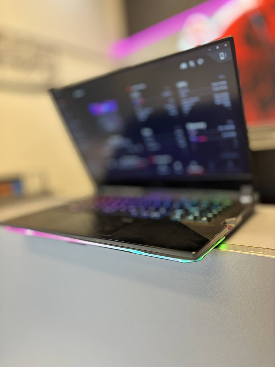ASUS ROG STRIX
Ryzen 7 5800H جيل 11
RTX 3080 8GB 130w
16GB DDR4 3200MHZ
512GB SSD M.2
15.6, FHD, IPS, 300HZ
مليون و520


**إذا كنت صاحب هذا الإعلان وتريد حذفه لأي سبب، رجاءا أرسل رسالة إلى الدعم الفني**