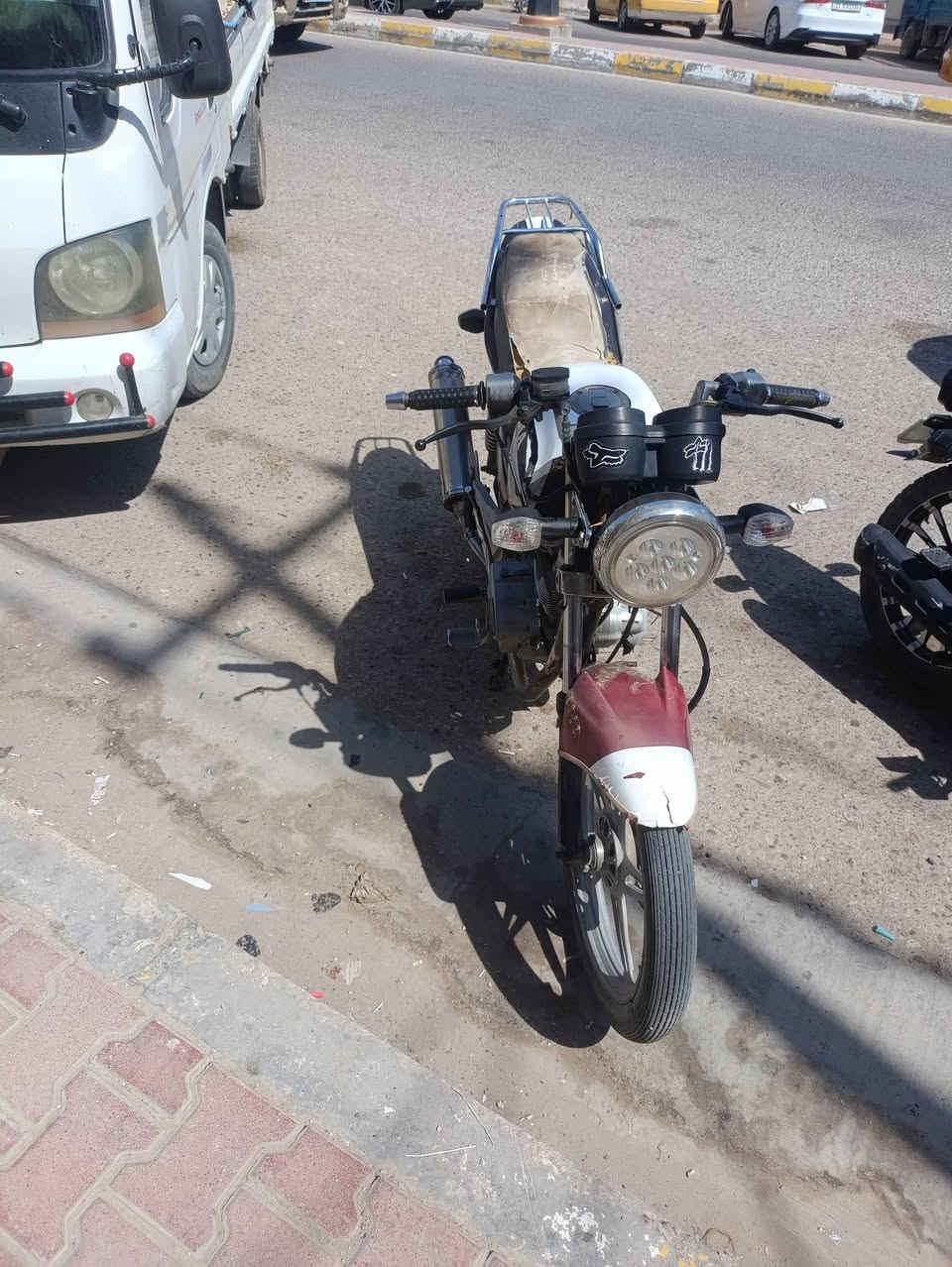 موطور للبيع موديل 2015بلادي بعده كهربائيات كامله سلفه شغال عايزه ربط كهربائيات  السعر 350وبي مجال بصيط رقم ***********
