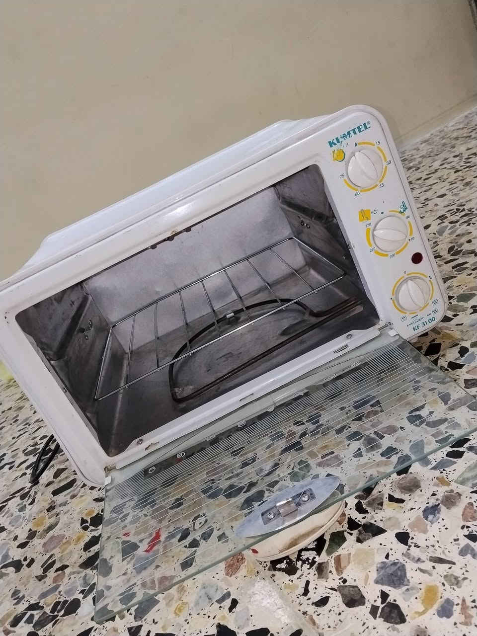 السلام عليكم اوفن كهربائي للبيع السعر ٥٠ وبي مجال العنوان بغداد الحرية


**إذا كنت صاحب هذا الإعلان وتريد حذفه لأي سبب، رجاءا أرسل رسالة إلى الدعم الفني**