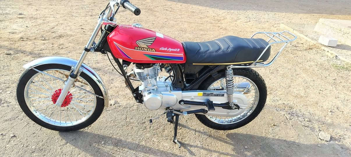 للبيع تعمير جديد اوراق سكنر مكينه سيجي نامه دراجة مكفوله م//صدر المجر ***********
