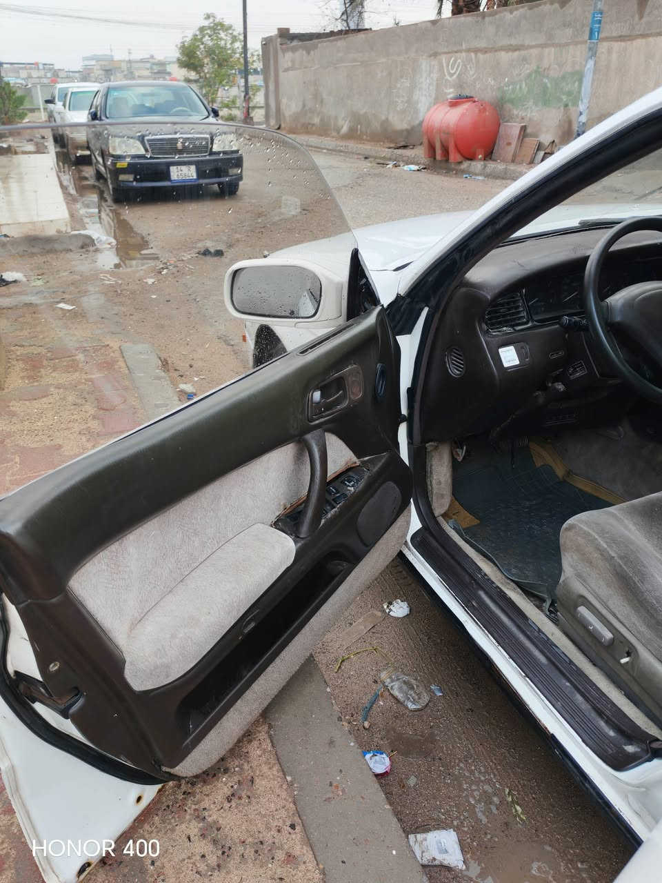 السلام عليكم بطه متصل للبيع رقم بصره مكفوله من جميع الاصوليات  سنويه منتهيه صار سنه راعيها صديقي تحويل السعر 42 وبيها مجال حك الجيه ترهم مراوس للاستفسار *********** المكان بصره
