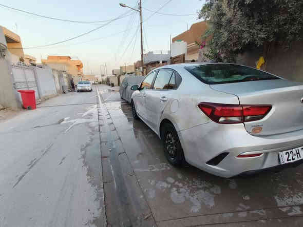 Kia rio 2021
وارد امريكي الضرر جاملغ خلفي فقط 
للتواصل ***********
