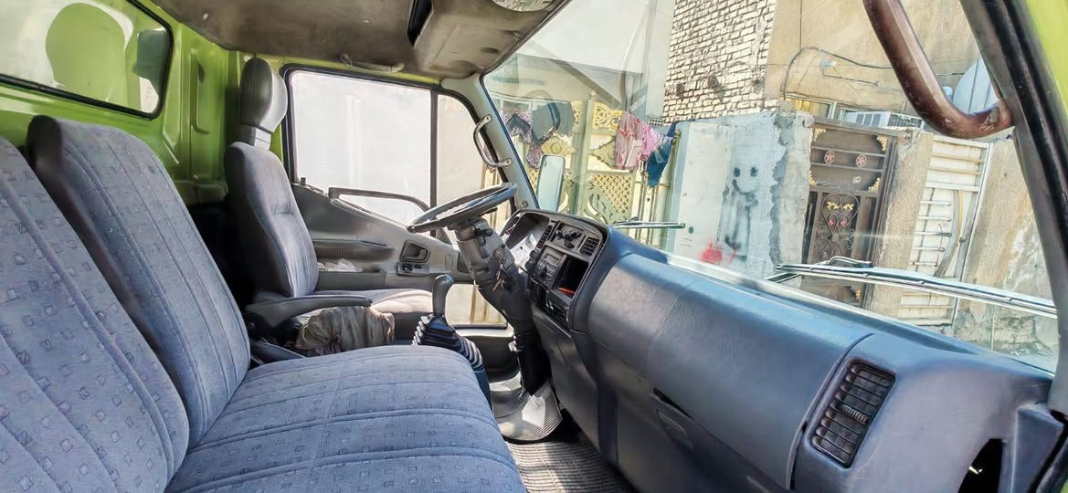 سلام عليكم فوصه تك قماره بلادي قلاب موديل 2000 مكان بغداد ***********
