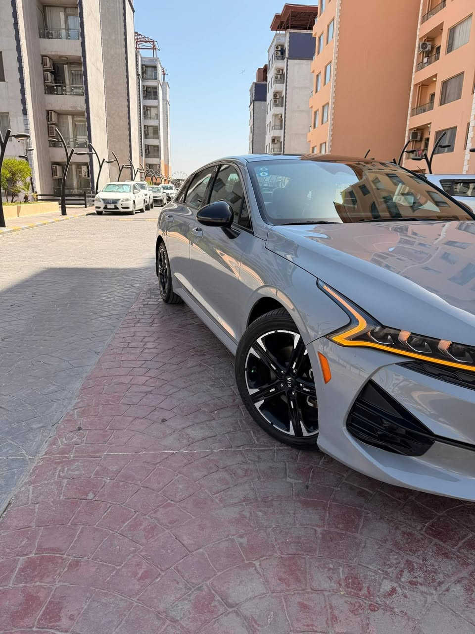 كيا K5 2021 GT لاين♤كلين كلين لوسمنتي مميز
فول مواصفات💯
🔧 المحرك: 1600 تيربو
⚙️ ناقل الحركة: أوتوماتيك + عادي
🌞 فتحة بانوراما
🔘 بصمة تشغيل
🔥 كشنات تدفئة
🔥 ستيرن تدفئة
🔋 شحن هاتف لاسلكي
🛣️ قيادة ذاتية على الخطوط السريعة
🅿️ هاند بريك بصمة
📡 تشغيل عن بعد
🎯 مثبت سرعة
🛑 نظام ABS
⚠️ مانع انزلاق
📉 حساس ضغط الإطارات
💡 بك لايت LED
📺 شاشة
📡 رادارات جانبية
👁️ مراقبة النقطة العمياء
🛣️ رادار المسار
💺 كشنات جلد
🔌 مقعد السائق كهرباء
💡 لايتات ثلاث عدسات
🚦 نظام قيادة (Eco + Sport + Smart + Normal)
📶 بلوتوث + AUX + USB
🎛️ تحكم ستيرن كامل
🛑 أوتو بريك
🗺️ خرائط
🎮 ستيرن حرف D
💡 زينون LED
🔄 توقف ذاتي عند الرجوع
📦 صندوق ذكي
📄 رقم بغدااد
سياره كلين كله ع البلادممفتوح بيه اي شي رايدهاب١٦٥مكانه بغدادالسيديه الشراي  يتصل***********/***********
