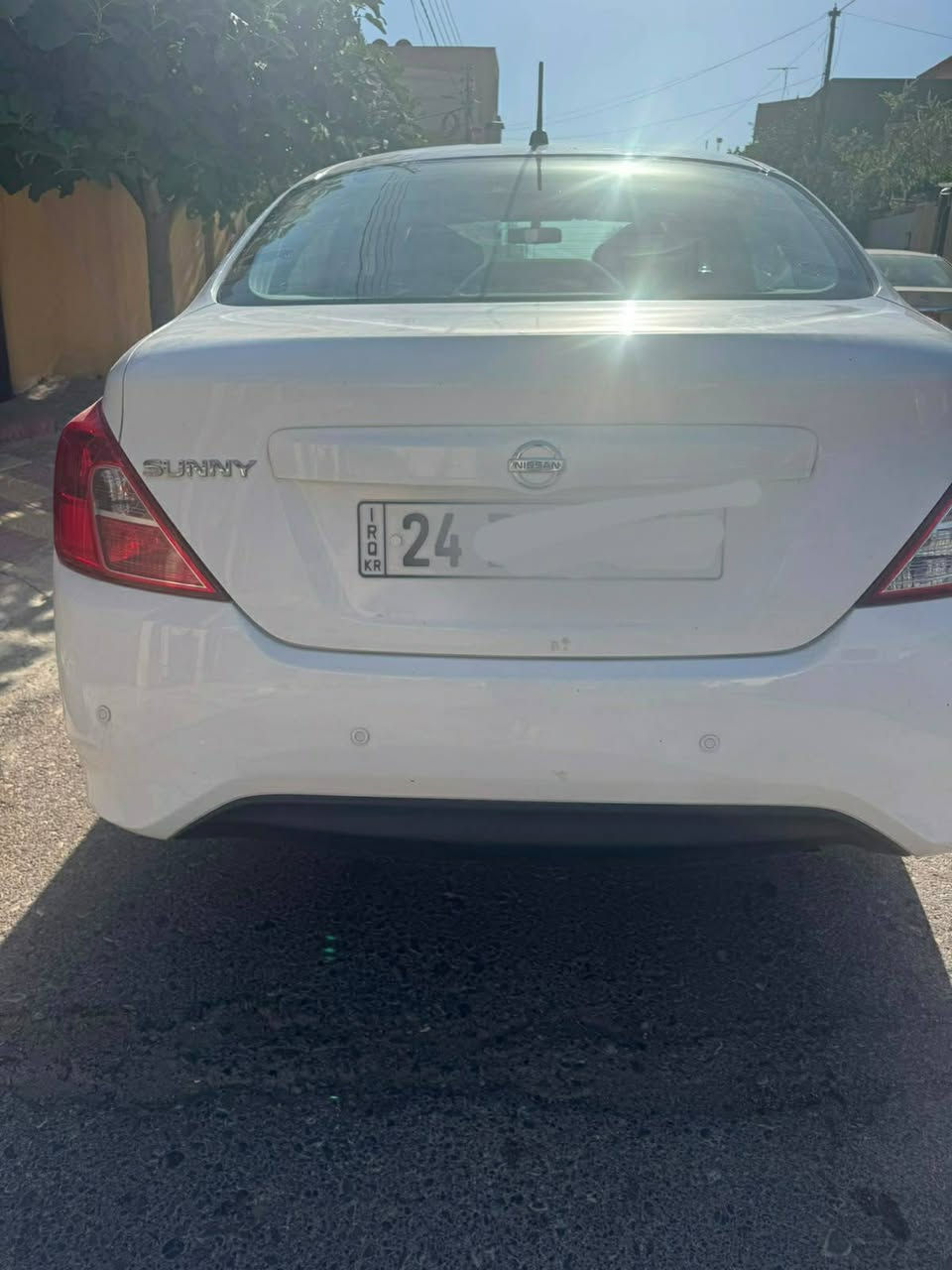 نیسان سنی 2019 کلینە شرکە جیهان بێ دەعم و سبخ
تعدیلەک یا تێدا من جینەکریە وێنادا یا دارە
61 km یا جوێ سیارە ئێک دەستە رقەم وسنوی جدیدن
جهێ سیارێ دهوکە
سعرا سیارێ 102 ورەقە و قفل
***********
