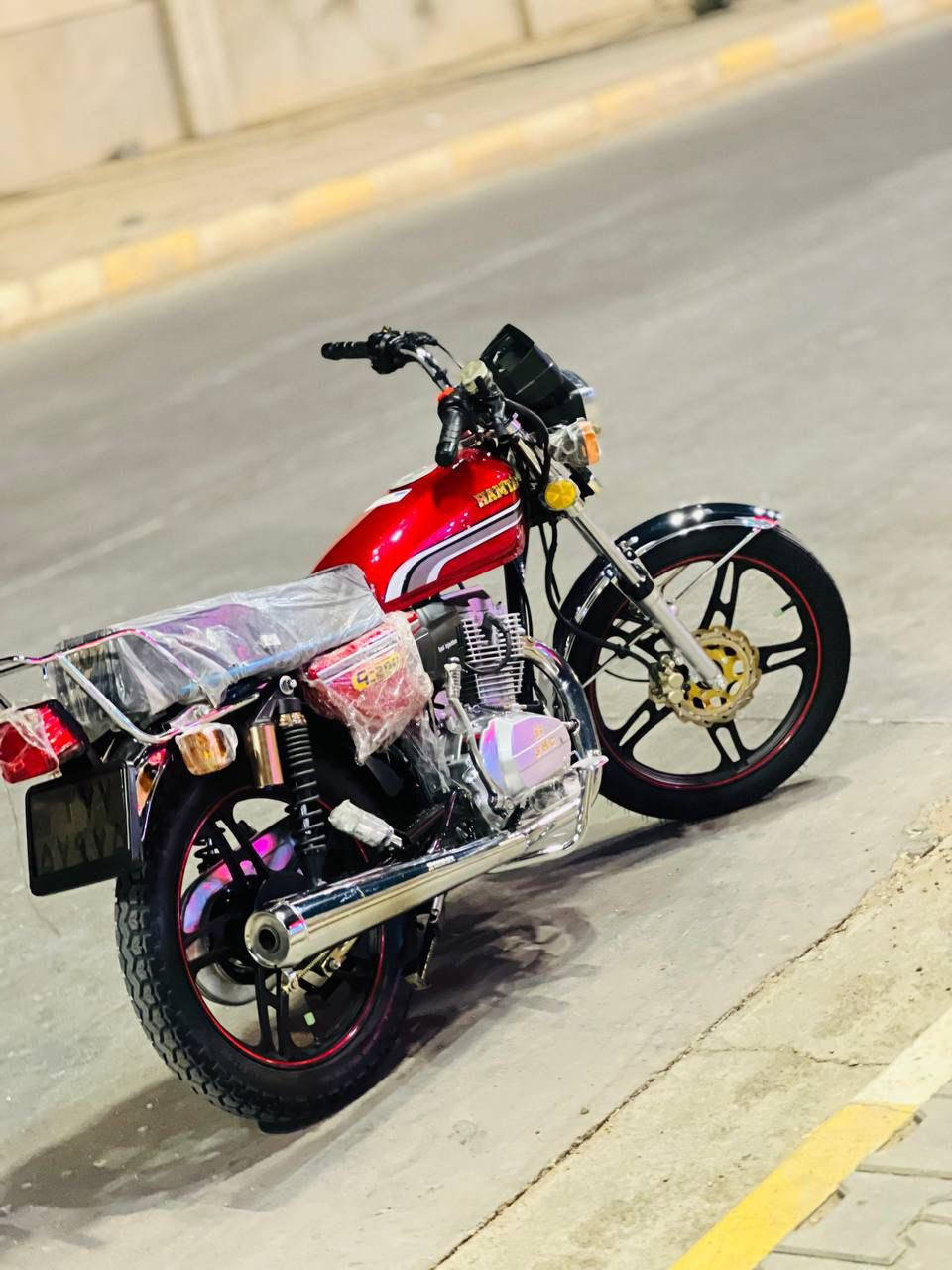 لبيع دراجه مال ايران همتاز
مكفوله من كلشي 
مطابقه فول مكينه 200
5كير/***********
