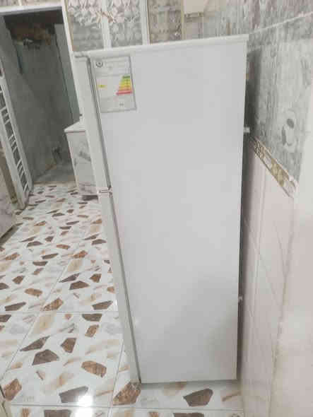 السلام عليكم ثلاجه عشره قدم السعر 150 الف
*********** //***********
